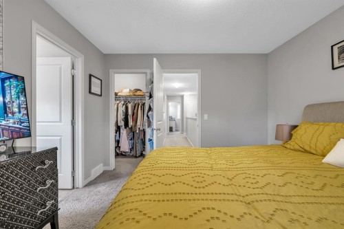 72 Legacy Mews Se, Calgary, AB 