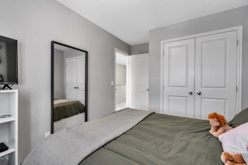 72 Legacy Mews Se, Calgary, AB 