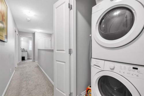 72 Legacy Mews Se, Calgary, AB 
