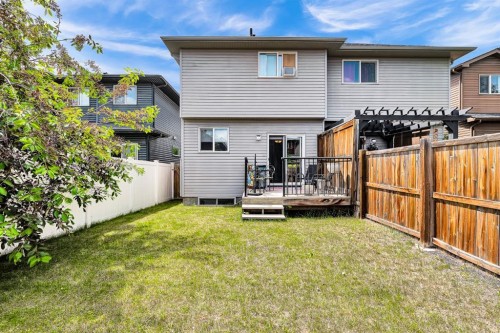 72 Legacy Mews Se, Calgary, AB 