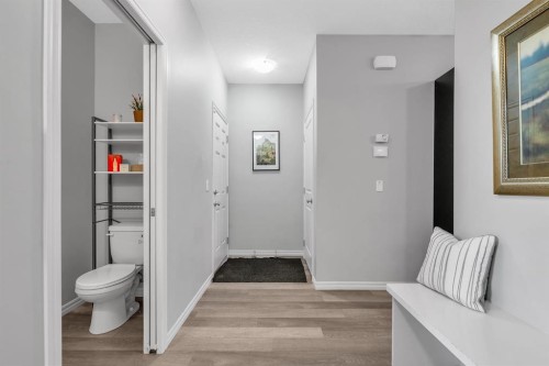 72 Legacy Mews Se, Calgary, AB 