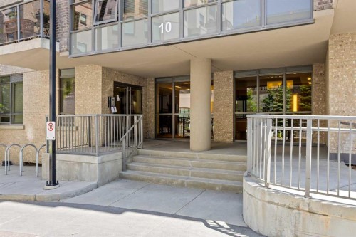 701-10 Shawnee Hill Sw, Calgary, AB - Outdoor With Balcony