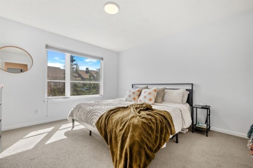 150 Chapalina Square Se, Calgary, AB 