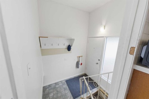 3248 Bearspaw Drive Nw, Calgary, AB 