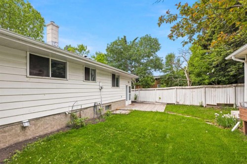 3248 Bearspaw Drive Nw, Calgary, AB 