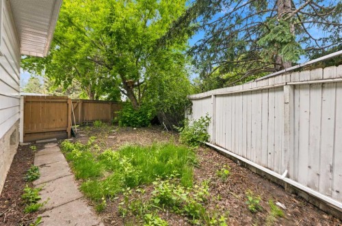 3248 Bearspaw Drive Nw, Calgary, AB 
