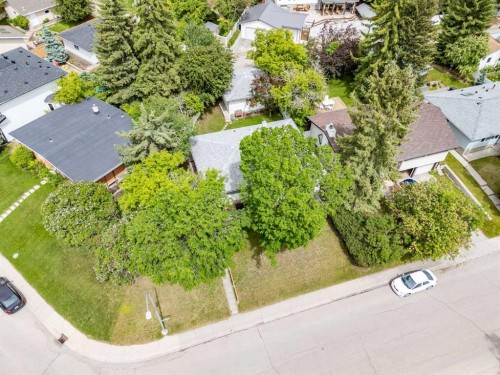 3248 Bearspaw Drive Nw, Calgary, AB 