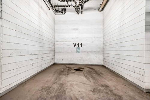 2001-1025 5 Avenue Sw, Calgary, AB -  Photo Showing Other Room