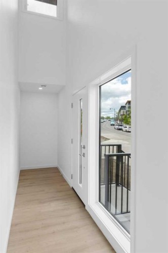 11-1453 Na'A Drive Sw, Calgary, AB - Indoor Photo Showing Other Room