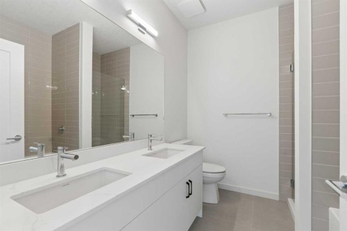 11-1453 Na'A Drive Sw, Calgary, AB - Indoor Photo Showing Bathroom