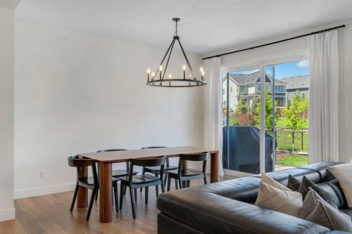 236 Marina Grove Se, Calgary, AB 