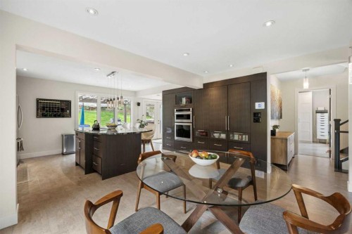 11 Stradwick Way Sw, Calgary, AB 