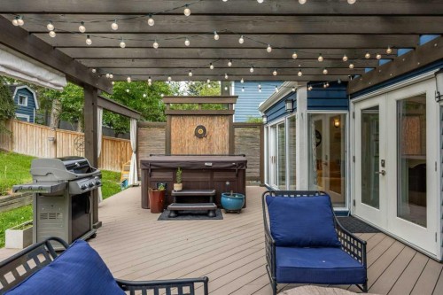 11 Stradwick Way Sw, Calgary, AB 