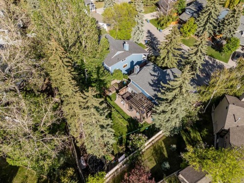 11 Stradwick Way Sw, Calgary, AB 