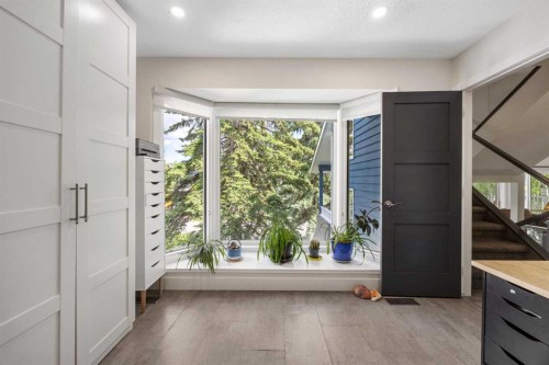 11 Stradwick Way Sw, Calgary, AB 