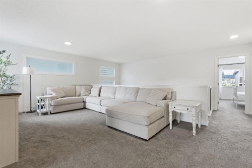 48 Sundown Way, Cochrane, AB 