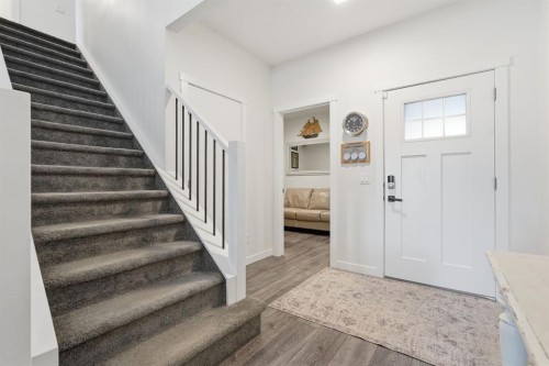 48 Sundown Way, Cochrane, AB 