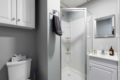 263 Midlawn Close Se, Calgary, AB 