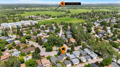 263 Midlawn Close Se, Calgary, AB 