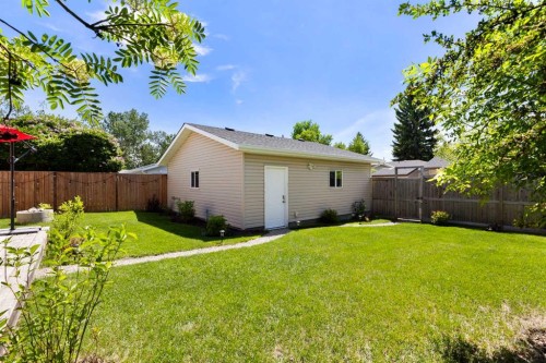 263 Midlawn Close Se, Calgary, AB 