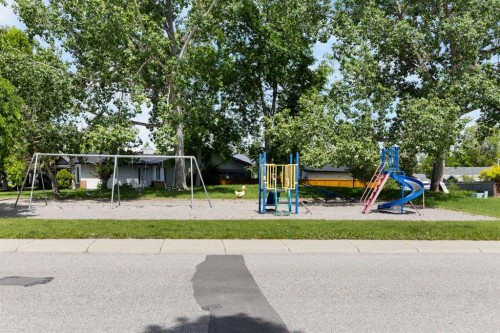 263 Midlawn Close Se, Calgary, AB 