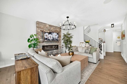791 Cranbrook Gardens Se, Calgary, AB 