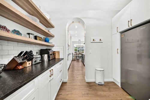 791 Cranbrook Gardens Se, Calgary, AB 