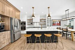 791 Cranbrook Gardens SE Calgary, AB T3M 3L4
