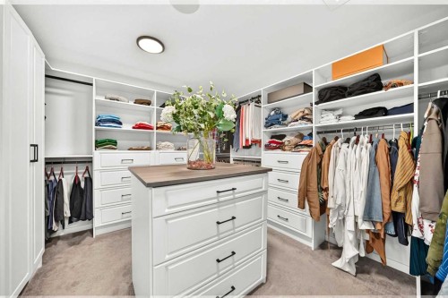 791 Cranbrook Gardens Se, Calgary, AB 