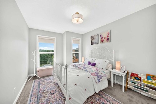 791 Cranbrook Gardens Se, Calgary, AB 