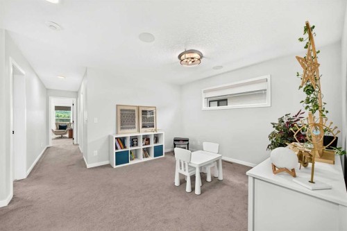 791 Cranbrook Gardens Se, Calgary, AB 