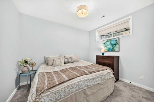 791 Cranbrook Gardens Se, Calgary, AB 