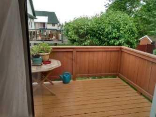 100 Doverglen Crescent Se, Calgary, AB 