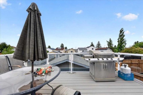 136 Hunterhorn Drive, Calgary, AB 