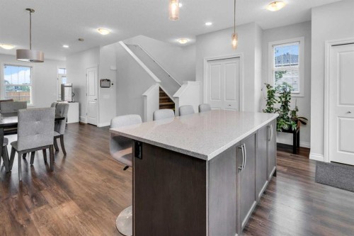 106 Cornerbrook Manor Ne, Calgary, AB 