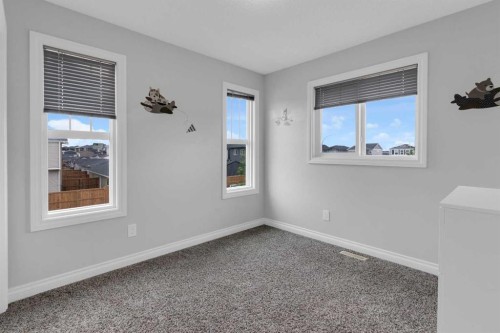 106 Cornerbrook Manor Ne, Calgary, AB 