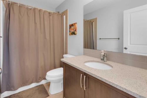 106 Cornerbrook Manor Ne, Calgary, AB 