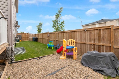 106 Cornerbrook Manor Ne, Calgary, AB 