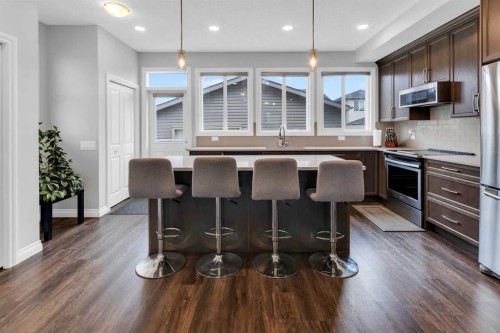 106 Cornerbrook Manor Ne, Calgary, AB 