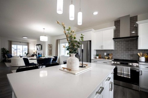 236 Belmont Way Sw, Calgary, AB 