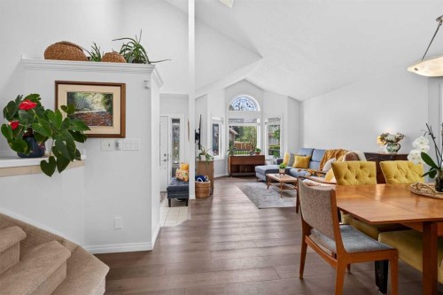 76 Edgepark Road Nw, Calgary, AB 