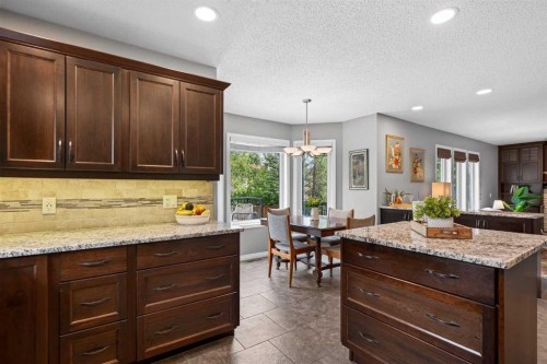76 Edgepark Road Nw, Calgary, AB 