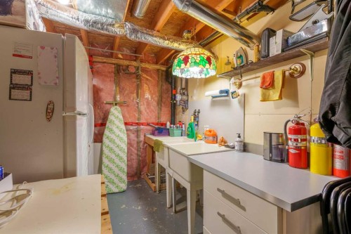 76 Edgepark Road Nw, Calgary, AB 