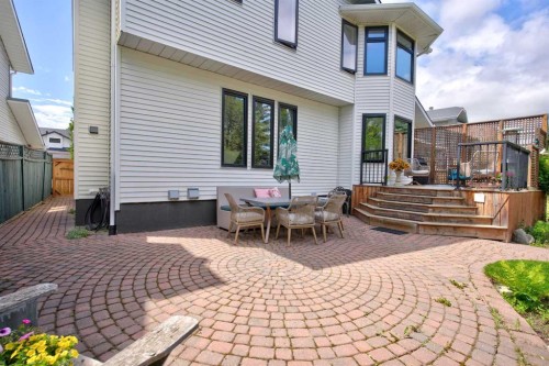 76 Edgepark Road Nw, Calgary, AB 