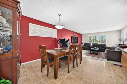 18 Taralake Gardens Ne, Calgary, AB 