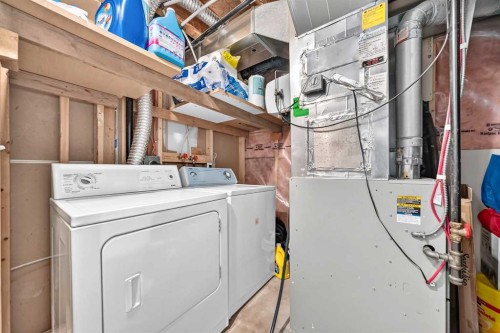 18 Taralake Gardens Ne, Calgary, AB 