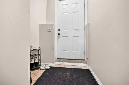 18 Taralake Gardens Ne, Calgary, AB 