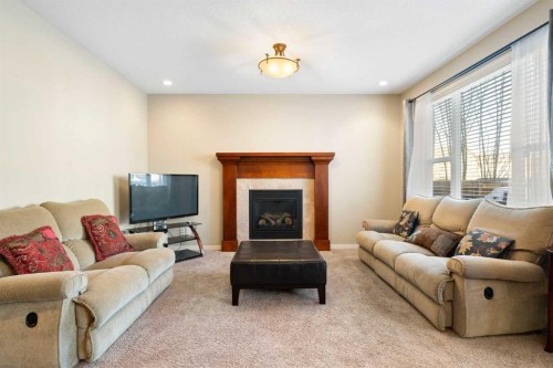 116 Brightoncrest Manor Se, Calgary, AB 