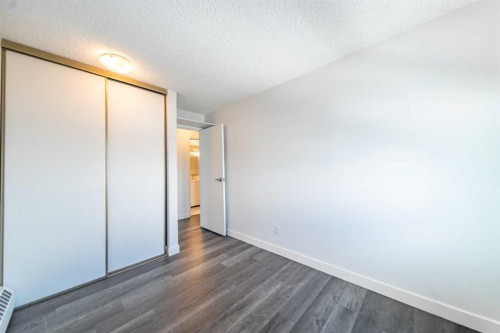 712-8604 48 Avenue Nw, Calgary, AB 