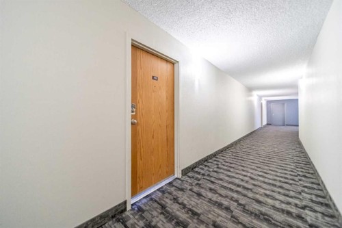 712-8604 48 Avenue Nw, Calgary, AB 